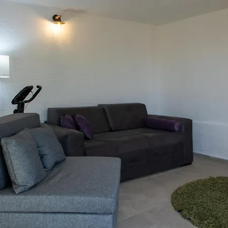 Hillside Kruna * Babusnica