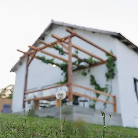 Hillside Kruna Semesterbostad *